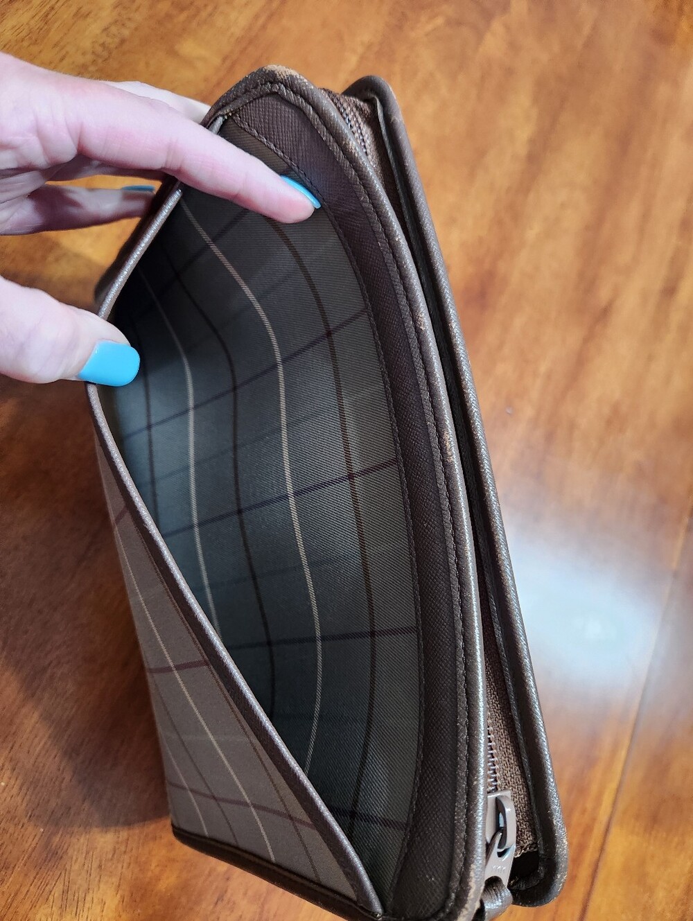Vintage BURBERRY Novacheck Clutch - Picture 3 of 9